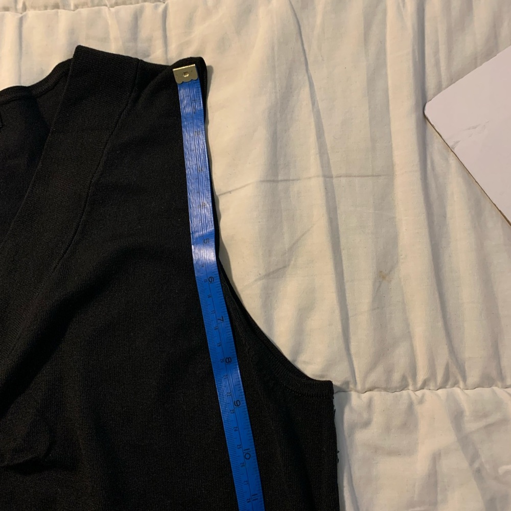 AUGUST SILK. Black Sleeveless Top. Size XL - Picture 5 of 5